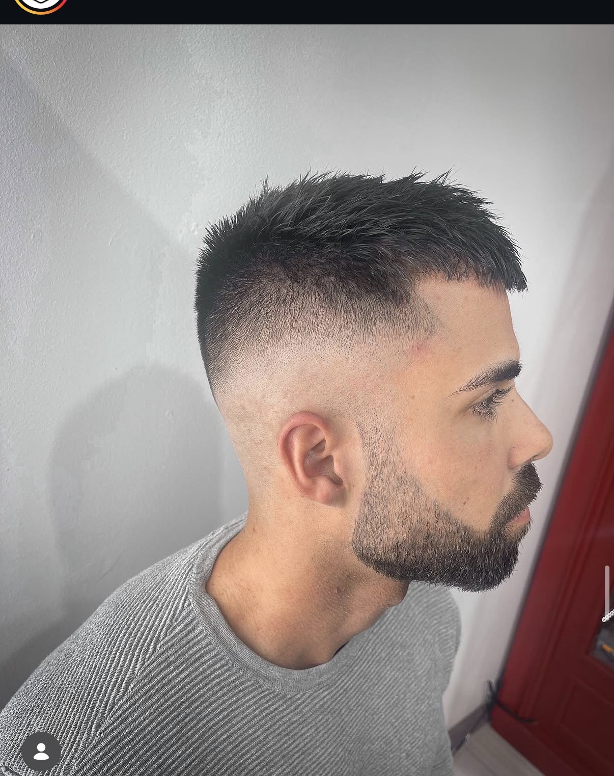 Textura e contornos definidos — trabalho da Barbearia do Miguel